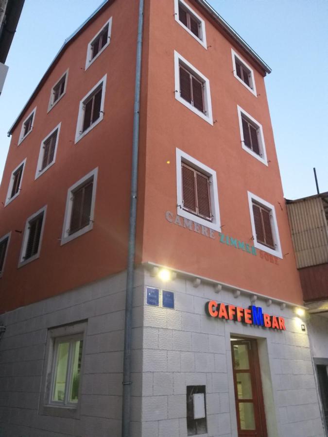 Buffet M Apartments&Rooms Obrovac Buitenkant foto